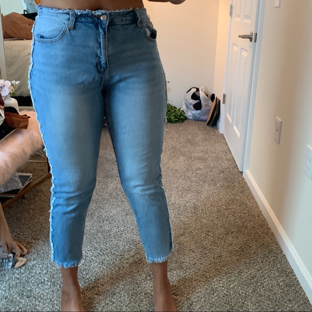 Fashion Nova jeans size 11